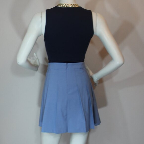 Aritzia Sunday Best Olympia Blue pleated women's mini skirt size 10 - Picture 2 of 8